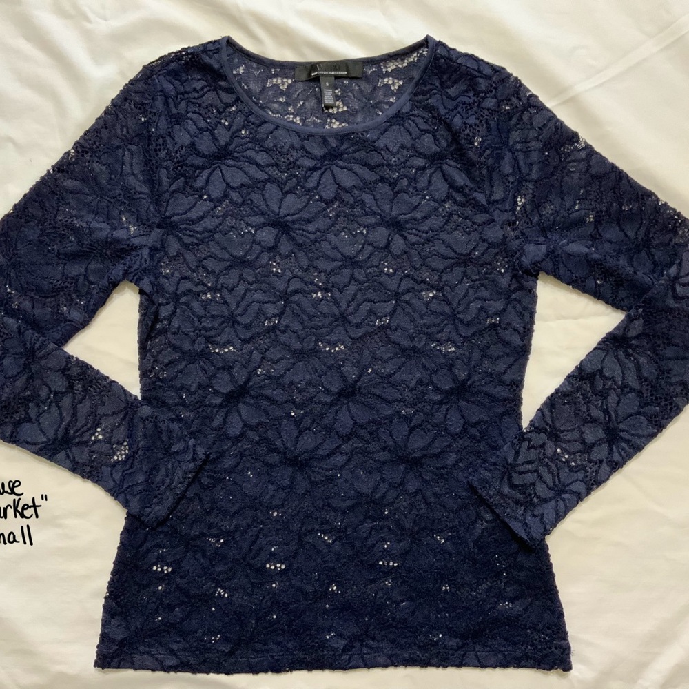 Red and White Heart Pattern Sweater - Picture 5 of 16